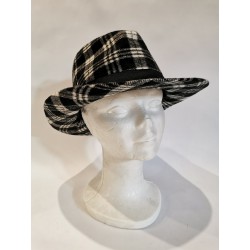 SOMBRERO CUADROS